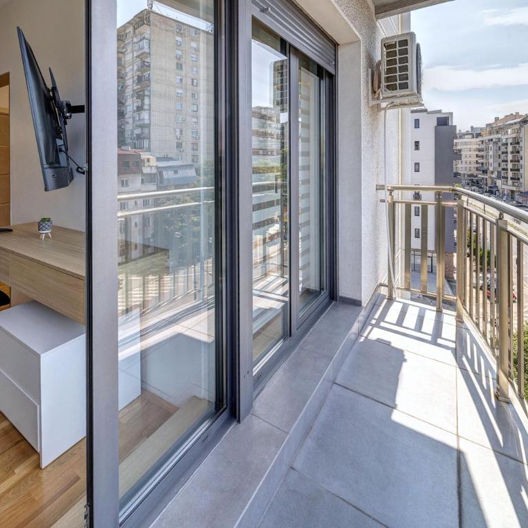 Spa King Apartments 3 - One-Bedroom Apartment - 3