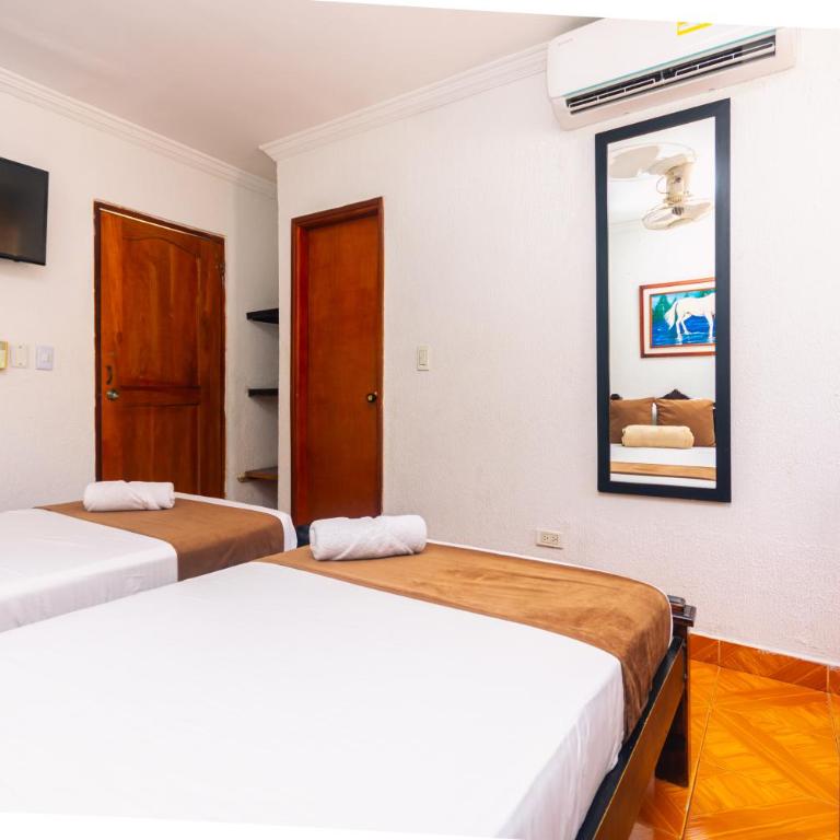 Hotel La Casa Del Viajero - Habitación Familiar - 5