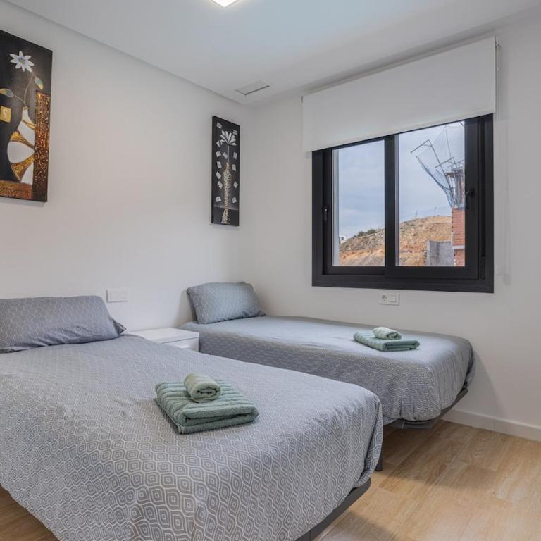 Penthouse with Pool & Rooftop - Apartamento de 2 dormitorios - 13