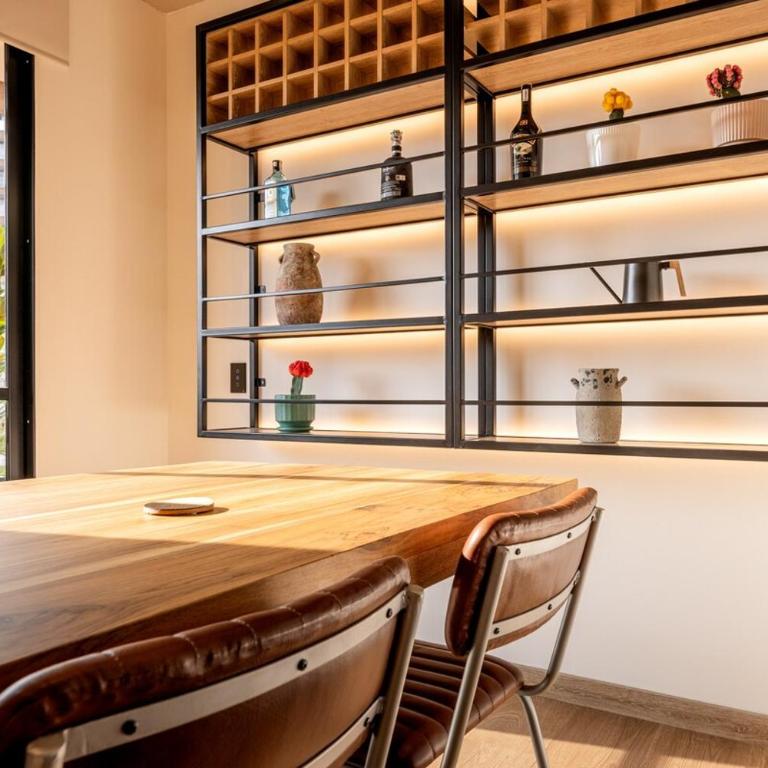Central, Modern Apartment in Envigado - One-Bedroom Apartment - 14