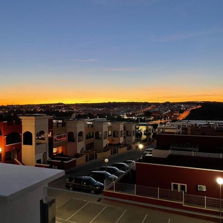 Penthouse with Pool & Rooftop - Apartamento de 2 dormitorios - 21