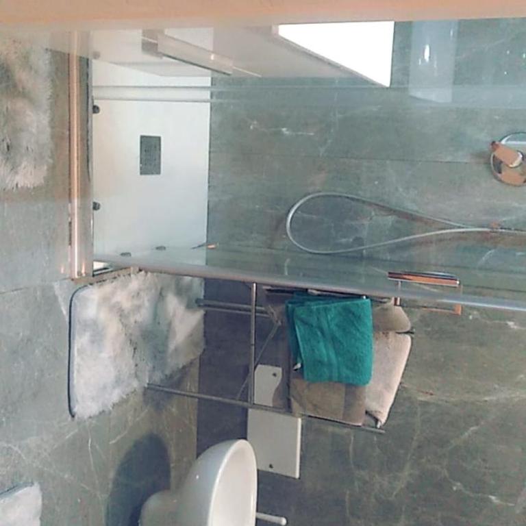 Executive center rooms - Double Room with Private Bathroom - 3