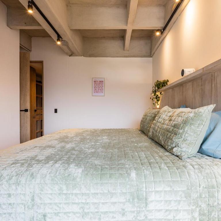 Spacious 2H Modern in Envigado - Two-Bedroom Apartment - 33