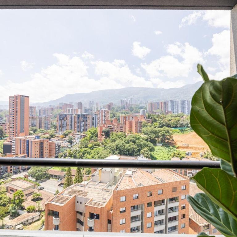 Spacious 2H Modern in Envigado - Two-Bedroom Apartment - 28