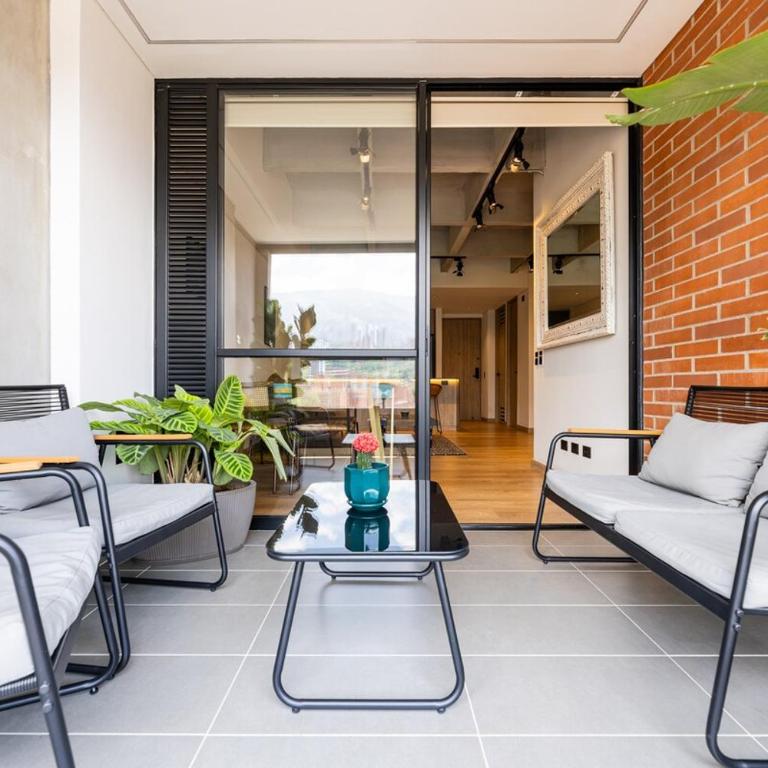 Spacious 2H Modern in Envigado - Two-Bedroom Apartment - 25