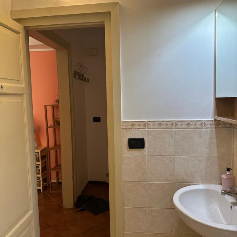 VUCCIRIA 57 locazione turistica nel cuore pulsante della movida! - Appartamento con 1 Camera da Letto - 3