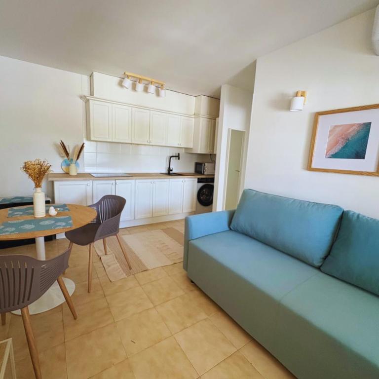 Maxx Suites Torrevieja - Bright and Stylish Studio with Pool Access, Lago Jardin - Apartamento de 1 dormitorio - 5