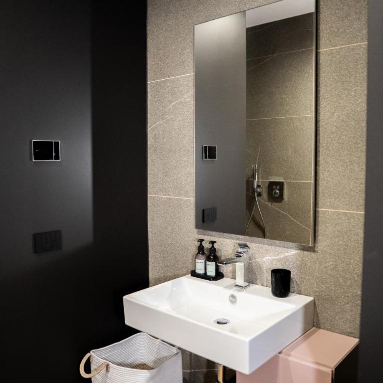 KODERLE SUITE K1 Bucaneve - Appartamento con 1 Camera da Letto - 38