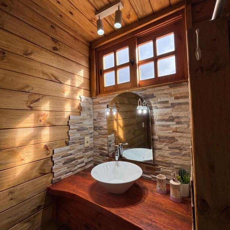 Cabaña Luz de Luna en La Esmeralda Rocha - Casa con 1 dormitorio - 4