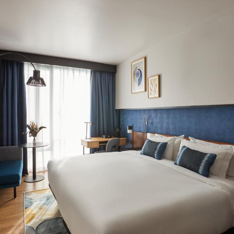 Crowne Plaza Madrid - Centre Retiro by IHG - Premium Room - 4