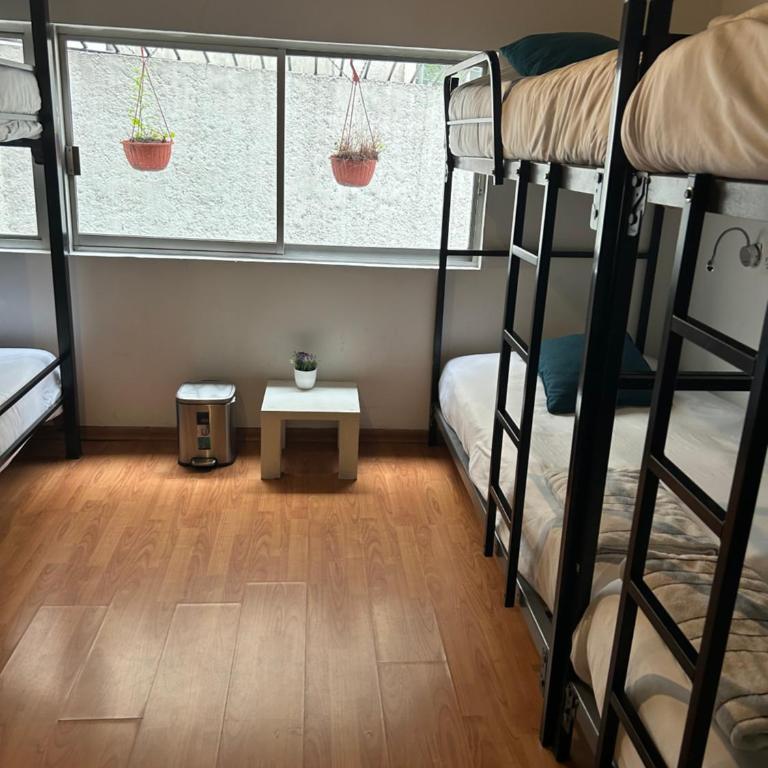 Habitación para 8 personas en Polanco Literas - Apartamento de 1 dormitorio - 8
