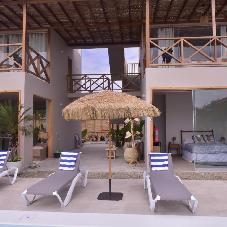 Cocolobos Beach Resort - Deluxe Villa - 27