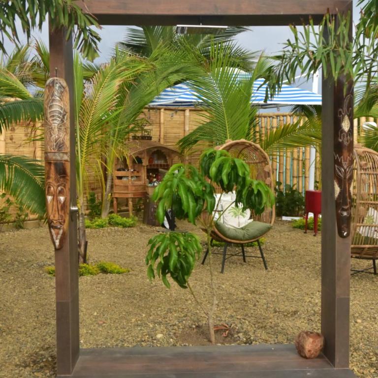 Cocolobos Beach Resort - Deluxe Villa - 31