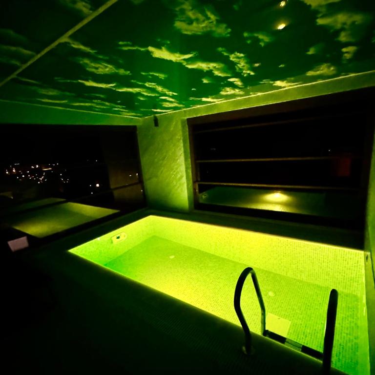 S-Penthouse - Two-Bedroom Superior Apartment - 12