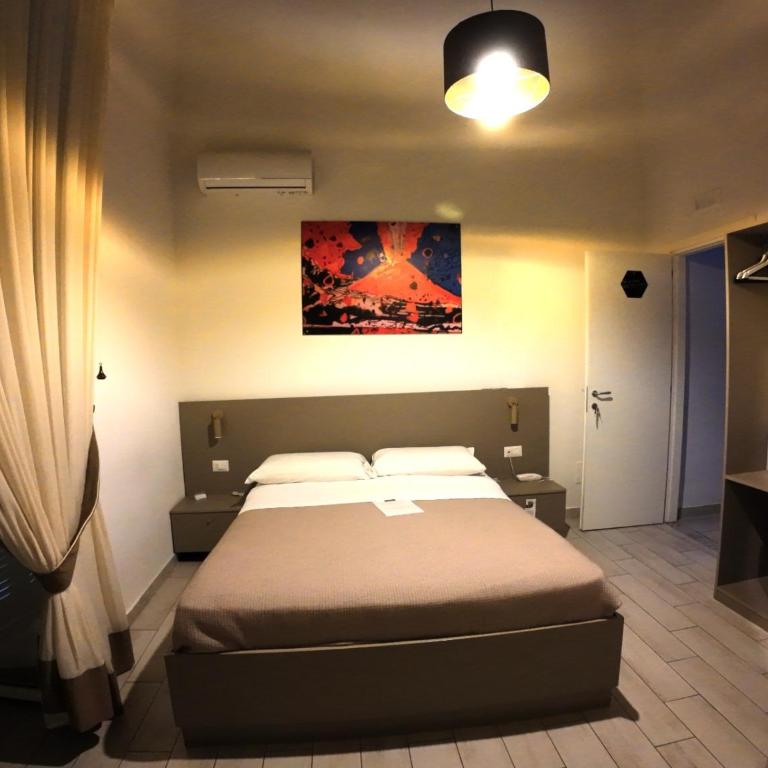 Napoli Centro Suite e Spa - Camera Tripla Comfort - 19