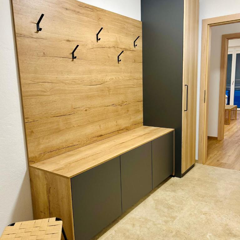 Haus Steinfeld - Apartment mit 1 Schlafzimmer und Balkon - 18