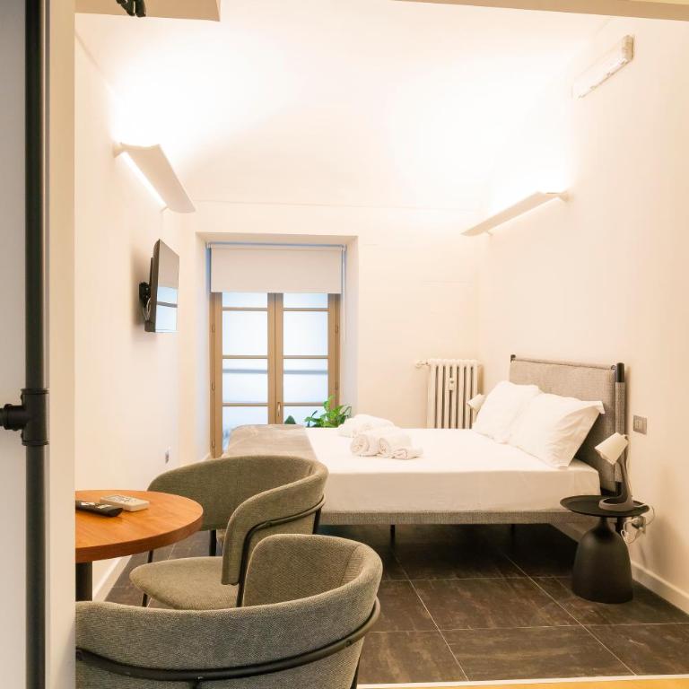 Turin Central Carlo Felice - Suite Deluxe - 4