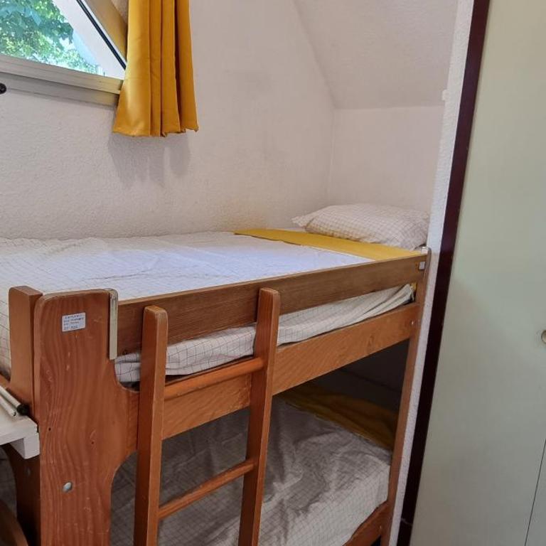 Appartement lumineux, 2 ch, 4 à 5p, balcon, parking - Appartamento con 3 Camere da Letto - 6