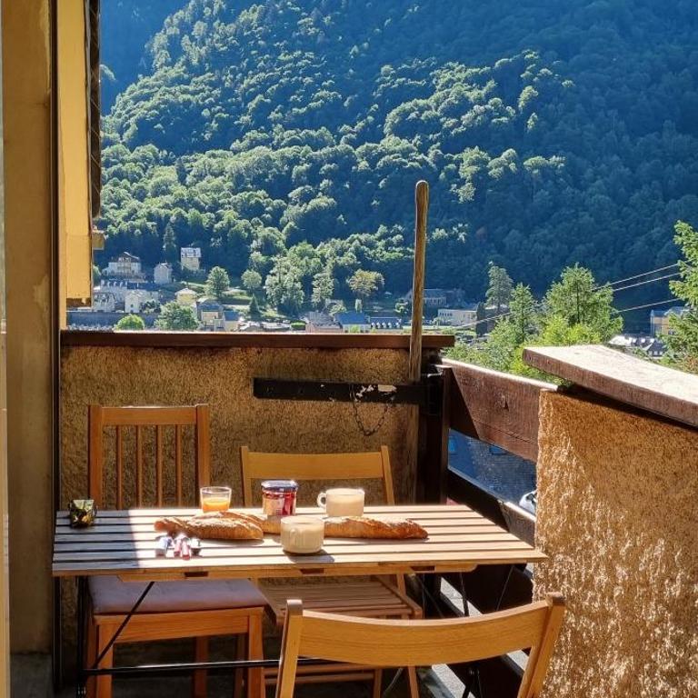 Appartement lumineux, 2 ch, 4 à 5p, balcon, parking - Appartamento con 3 Camere da Letto - 10