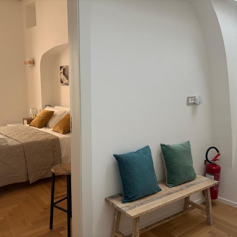 RomiRooms - Camera Matrimoniale con Bagno Privato - 28