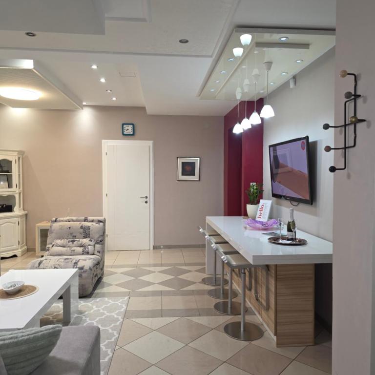 Apartmani EMA Bihać - Two-Bedroom Apartment - 8