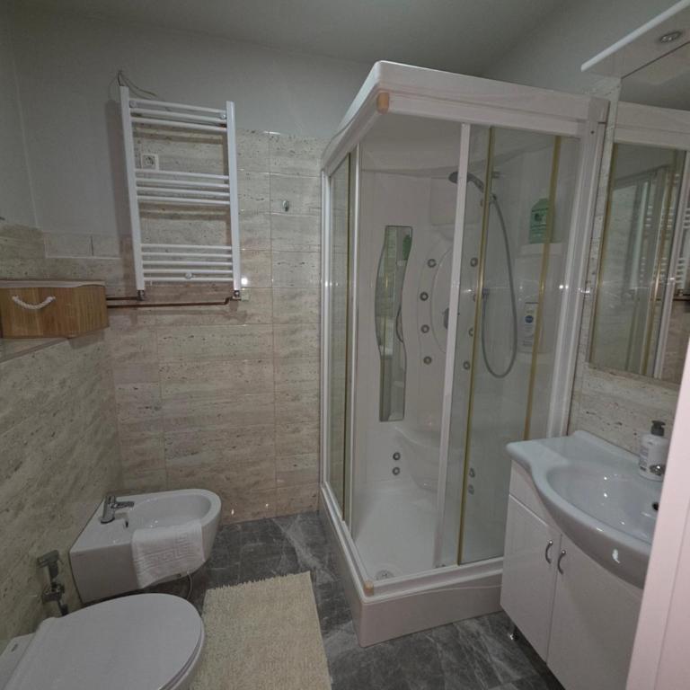 Apartmani EMA Bihać - Two-Bedroom Apartment - 4