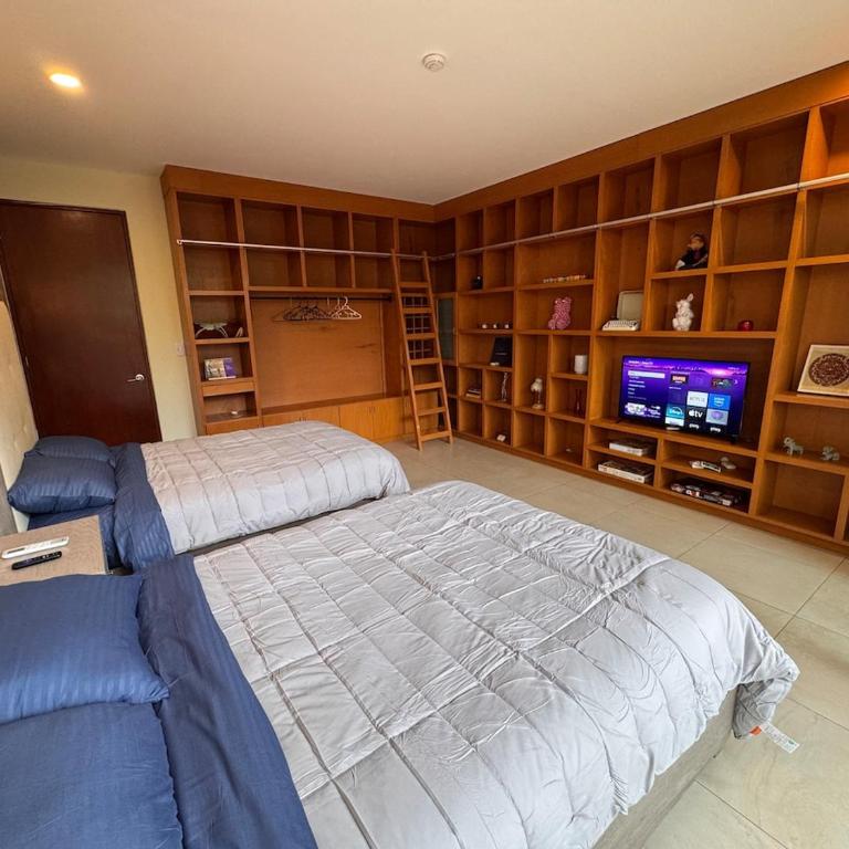 Escápate a un dúplex exclusivo con vino y terraza - Apartamento de 3 dormitorios - 2
