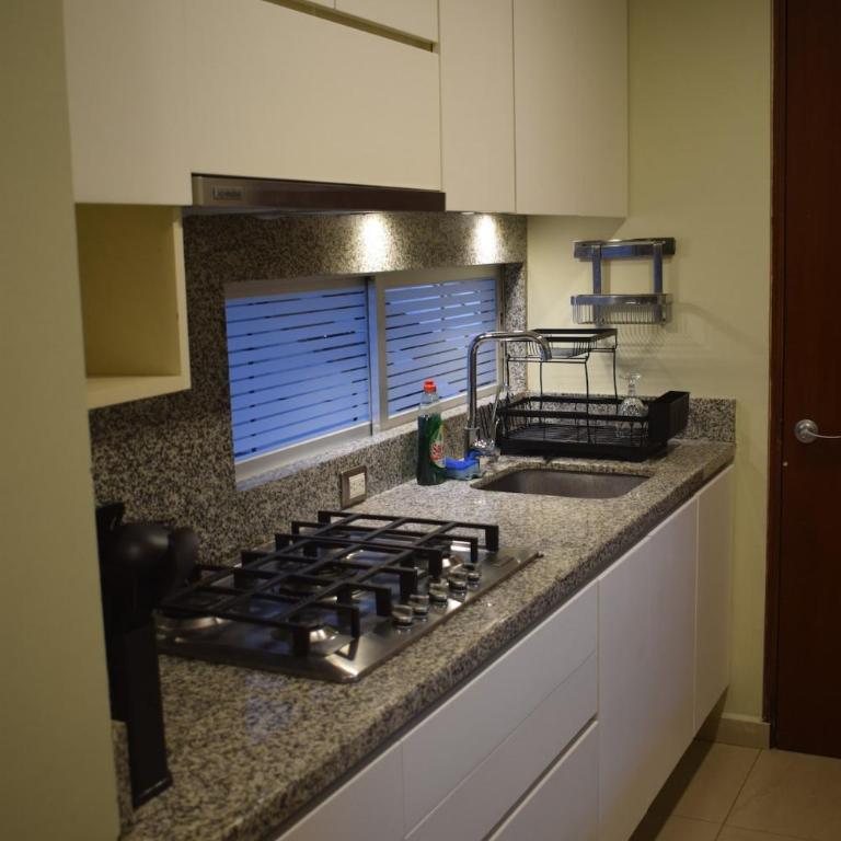 Escápate a un dúplex exclusivo con vino y terraza - Apartamento de 3 dormitorios - 26