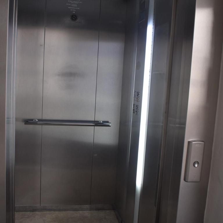Escápate a un dúplex exclusivo con vino y terraza - Apartamento de 3 dormitorios - 28