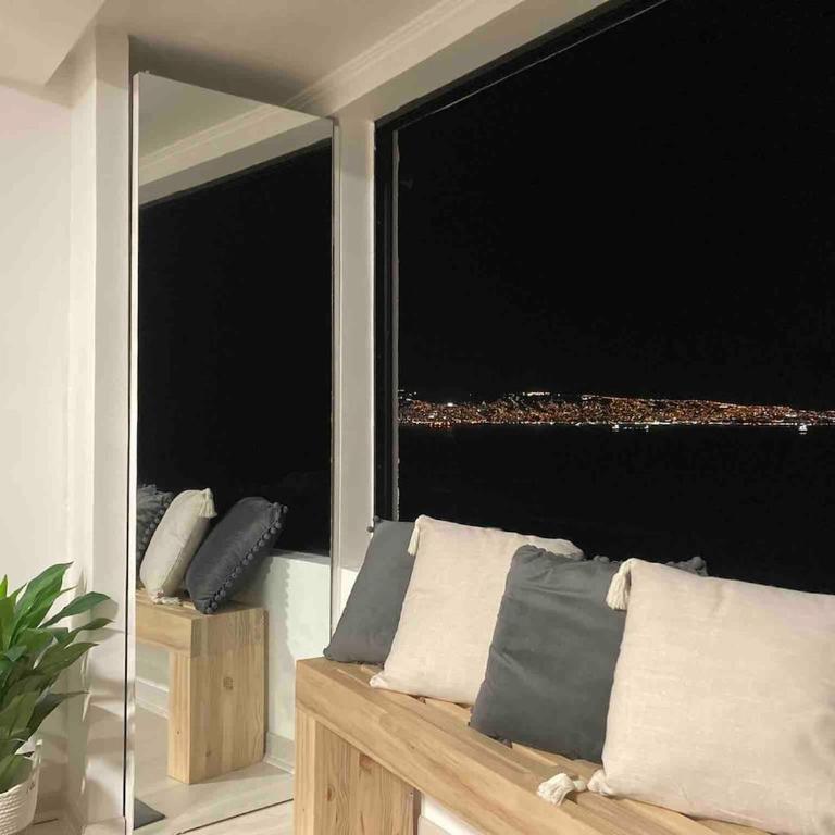 Hermoso departamento con vista al mar - Three-Bedroom Apartment - 5