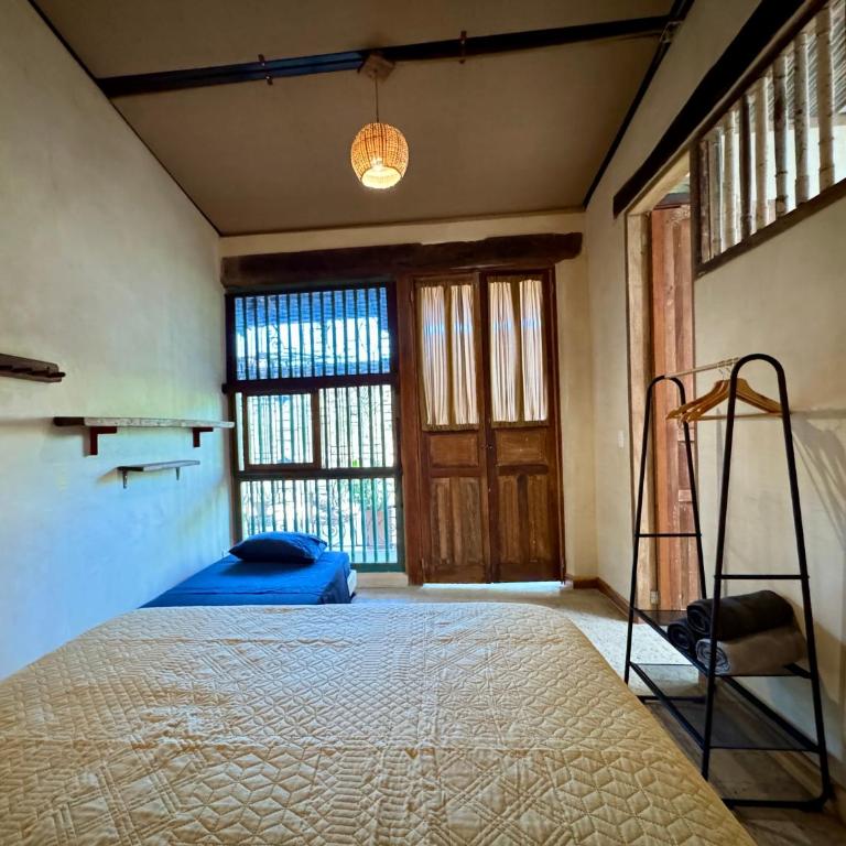 Casa del Tunel Lodge in Getsemani - Deluxe Double or Twin Room with Balcony - 6