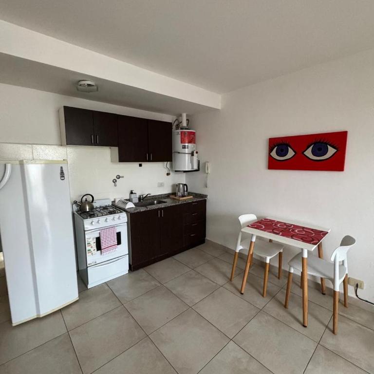 Felipe 1º - One-Bedroom Apartment - 6