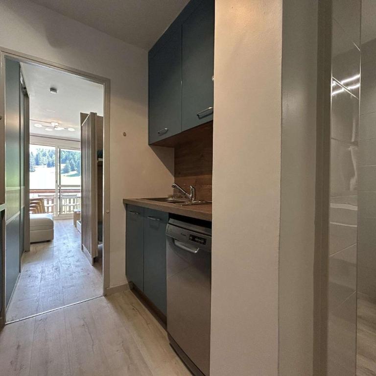 Studio pratique pour 4, proche remontées, parking - FR-1-525-295 - Apartment - 12