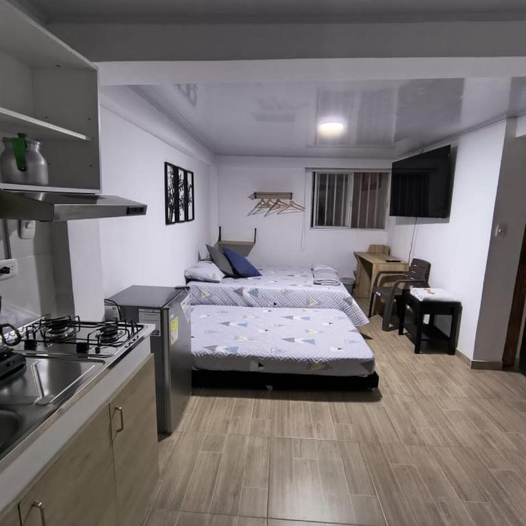 Apartaestudios Santa Ana - One-Bedroom Apartment - 2