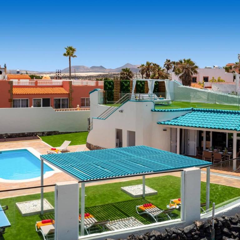 Villa Lobos by Villa Plus - Villa - 12