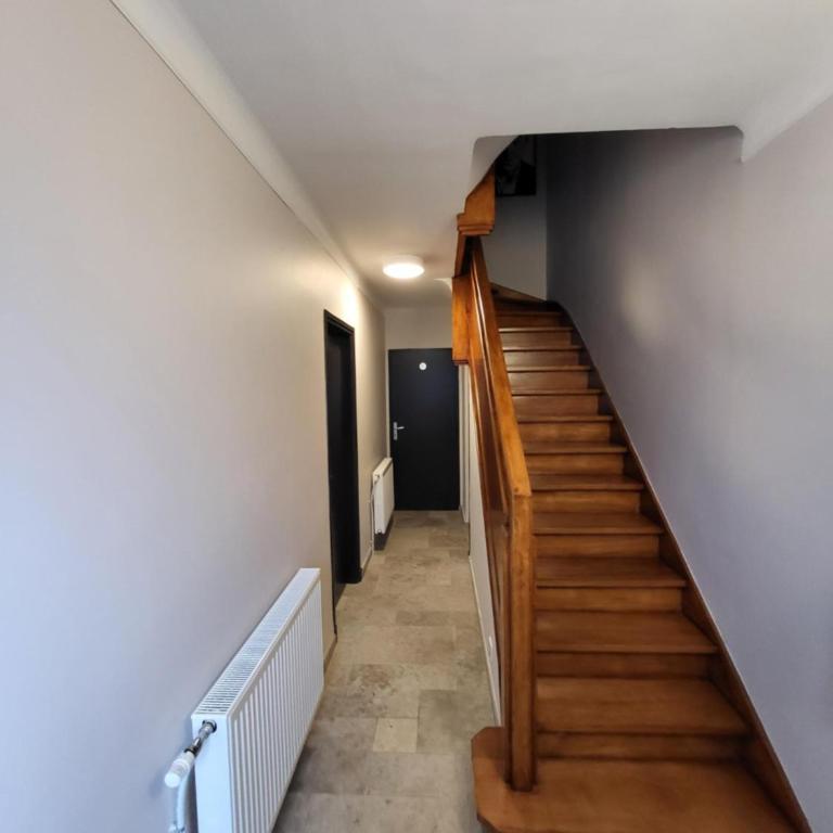 Rode Huis - Maison 4 Chambres - 33
