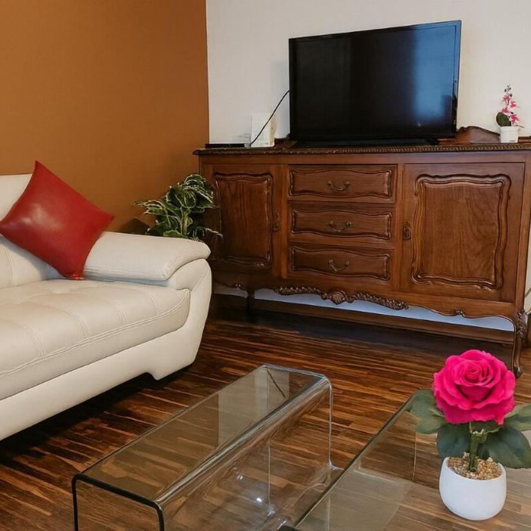 Bella vista al mar y Larcomar - Miraflores - Three-Bedroom Apartment - 5