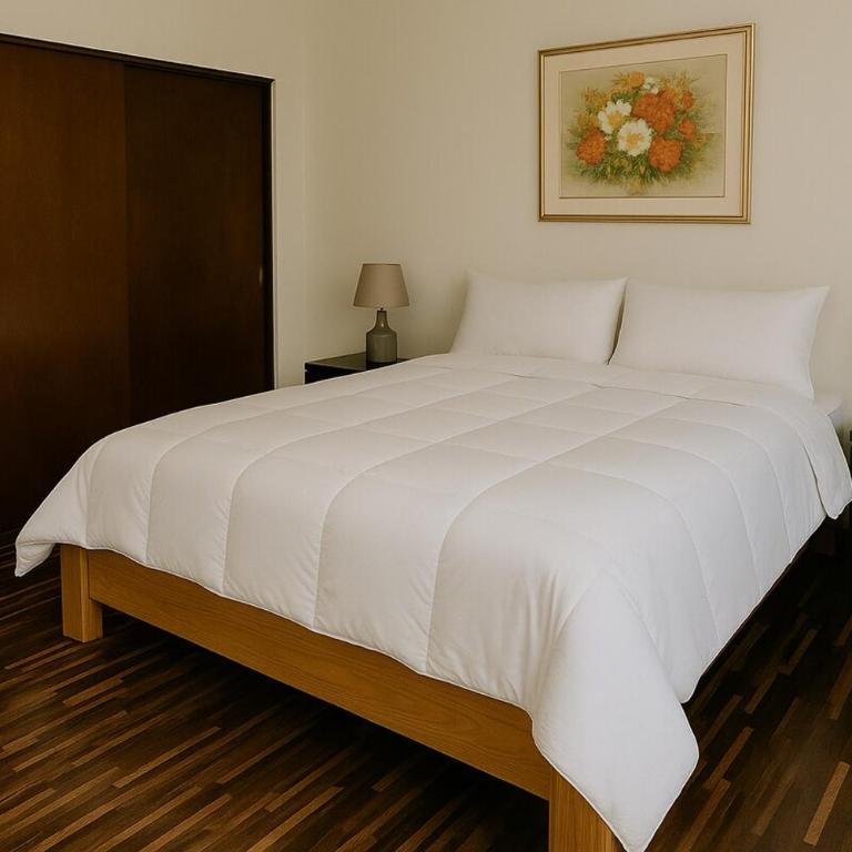 Bella vista al mar y Larcomar - Miraflores - Three-Bedroom Apartment - 17