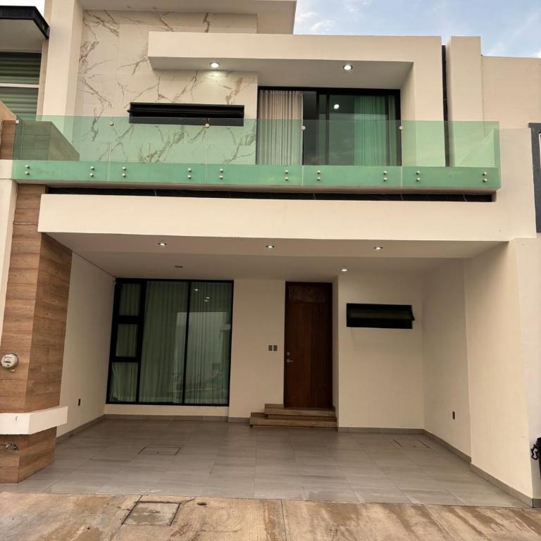 Casa palmera y sol - Three-Bedroom House - 28