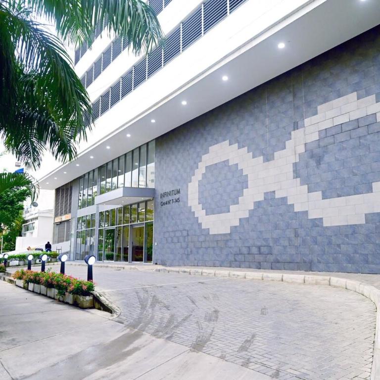 Fully furnished apartment, floor 33, with sea view - Three-Bedroom Apartment - 21
