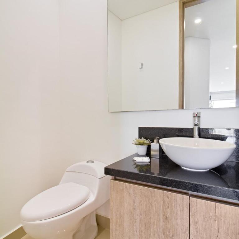Fully furnished apartment, floor 33, with sea view - Three-Bedroom Apartment - 27