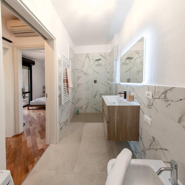 Terrazza Teodorico - Two-Bedroom Superior Apartment - 5