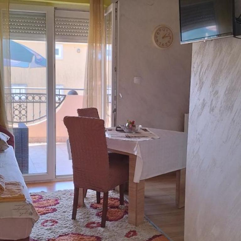 Apartmani Relax D - Studio sa Balkonom - 9