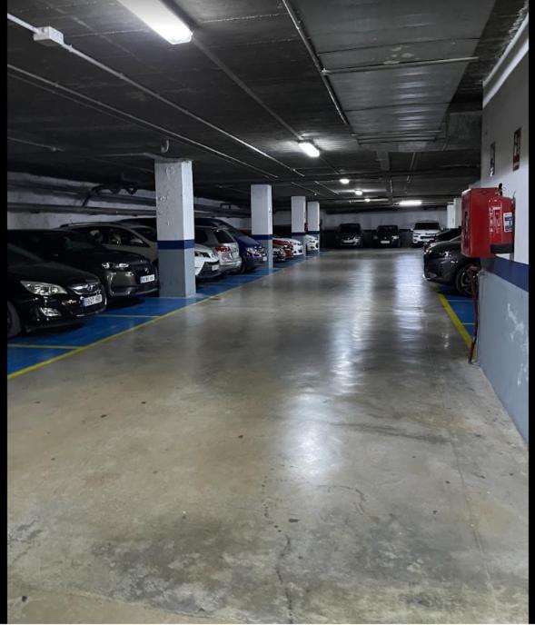 Torremolinos Centro Apartamento con parking y playa a 5 min, wifi alta velocidad - Apartamento - 39
