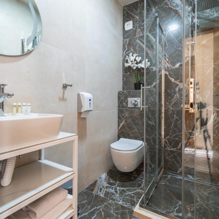 Hotel Alexandar Lux - Double or Twin Room - 8