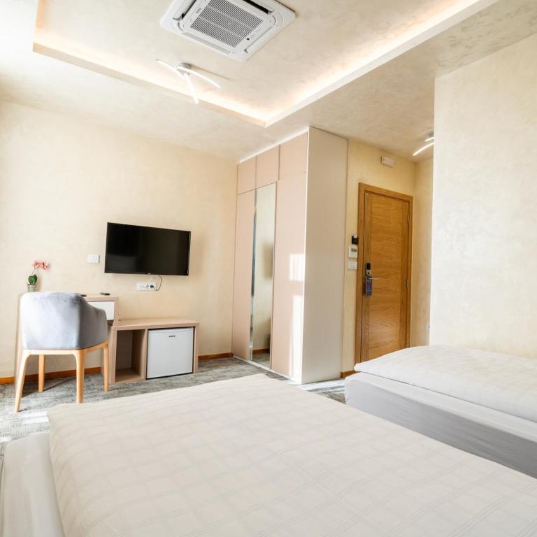 Hotel Alexandar Lux - Double or Twin Room - 9