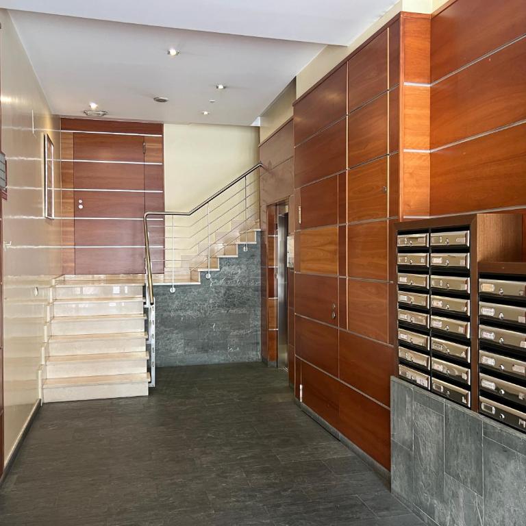 Piso Veteris - Three-Bedroom Apartment - 2