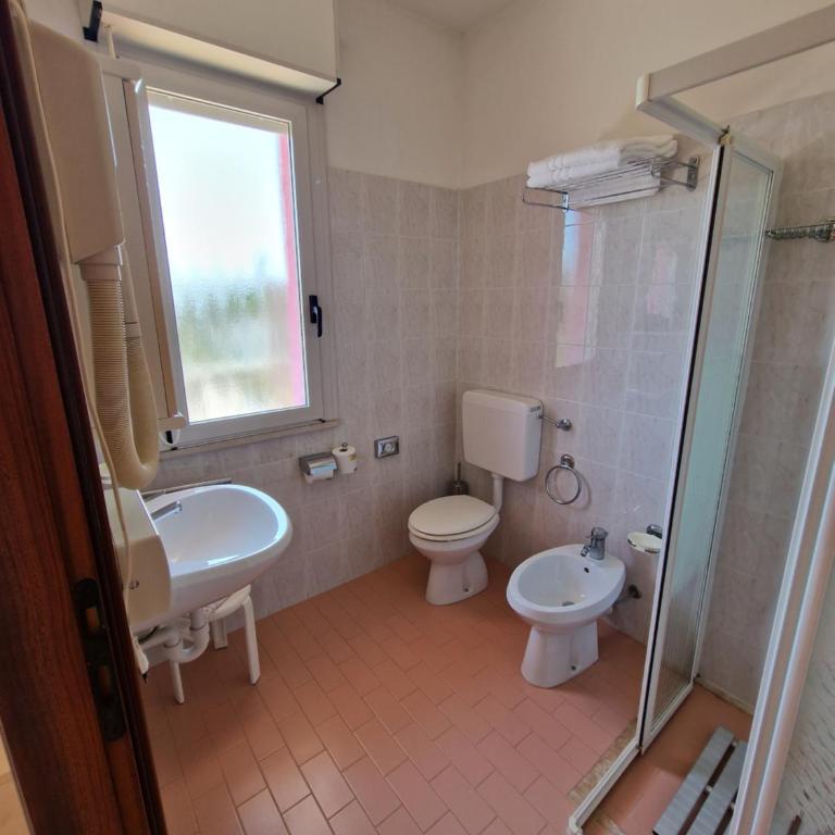 Hotel Di Giovanni - Camera Matrimoniale/Doppia con Letti Singoli - 14