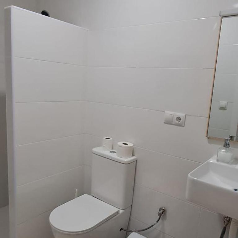 Pavía - Habitación Doble con baño compartido - 2