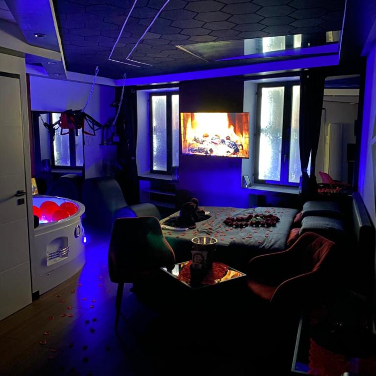 Redroom Spa privatif & nuit romantique à deux - Appartement 1 Chambre - 22